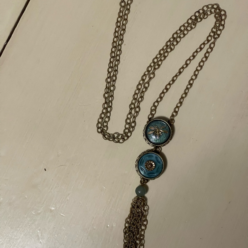 Grandmother‘s Buttons Pendant